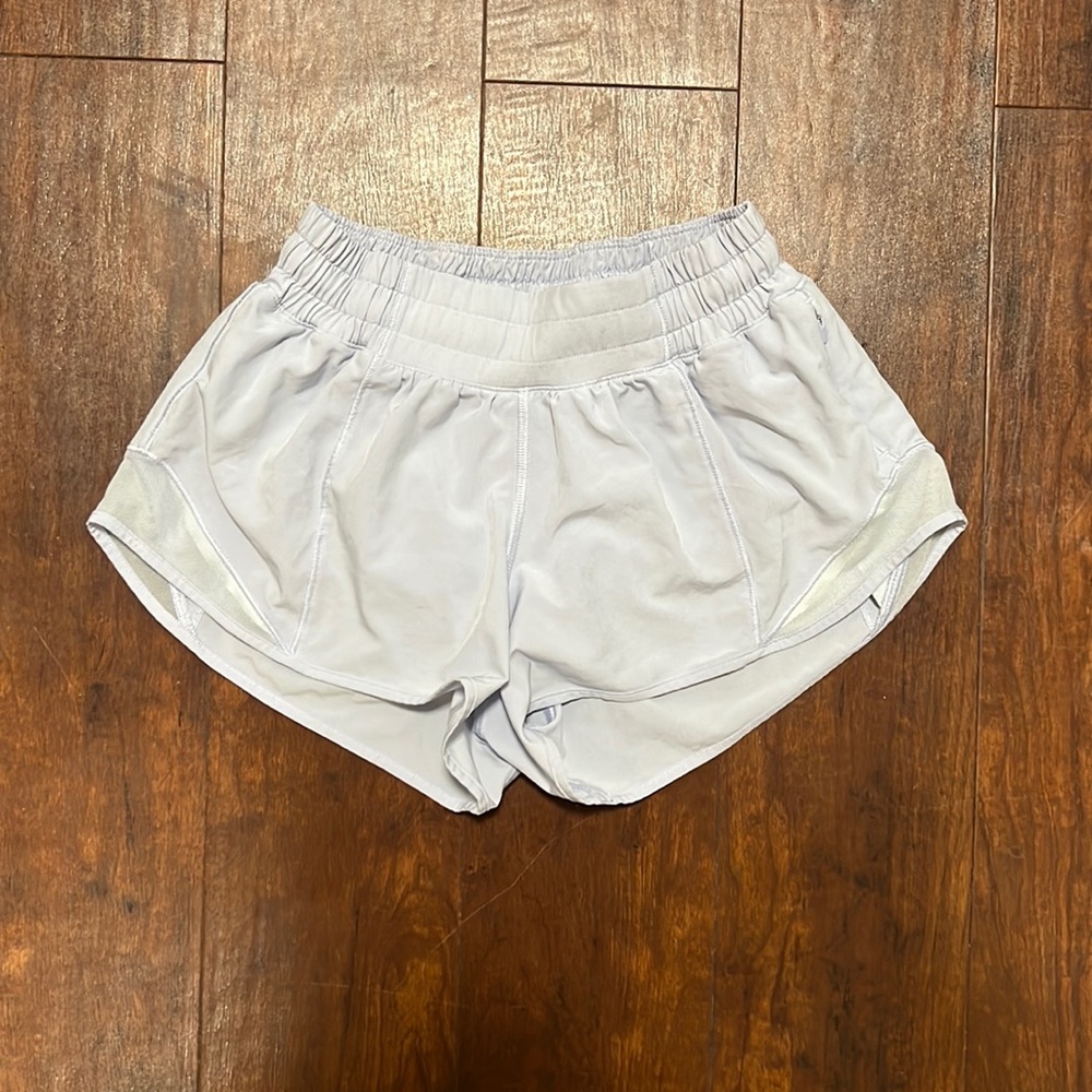 Lululemon Hotty hot shorts!